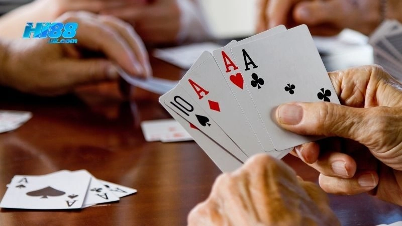 So sánh Thần Bài Miền Tây với các game đánh bài khác